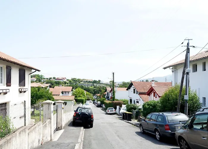 Holiday home Etxe Ttippi Saint-Jean-de-Luz