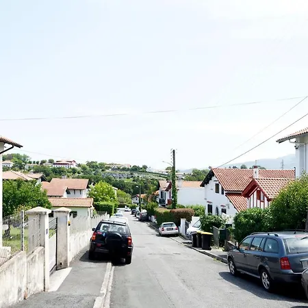 בית נופש Etxe Ttippi סן-ז'אן-דה-לוז