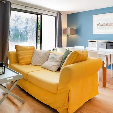 בית נופש Etxe Ttippi סן-ז'אן-דה-לוז